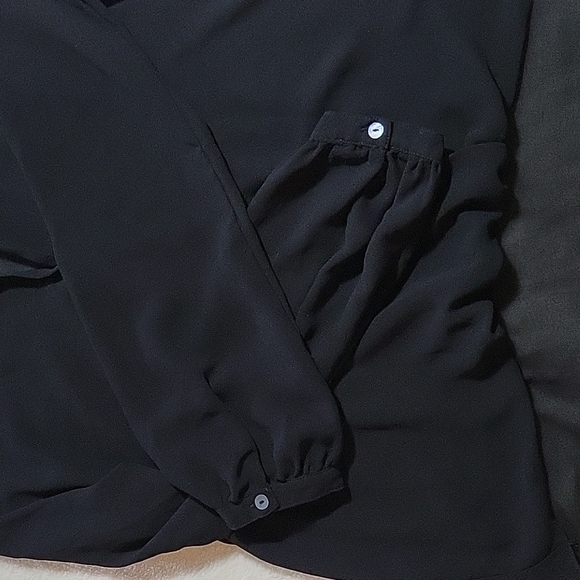 MAX STUDIO SHEER HI-LO TOP - Picture 5 of 13